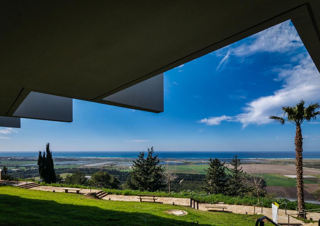 Elma Hotel&Art Complex Zikhron Yaakov Bagian luar foto